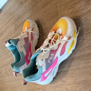 FILA Multi-Color Gradient Athletic Sneakers pastel rainbow like new